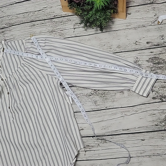 NWT Old Navy Blouse, XL Tall - Picture 10 of 12